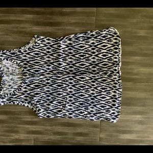 Banana Republic Patterned Tank Top, Never worn